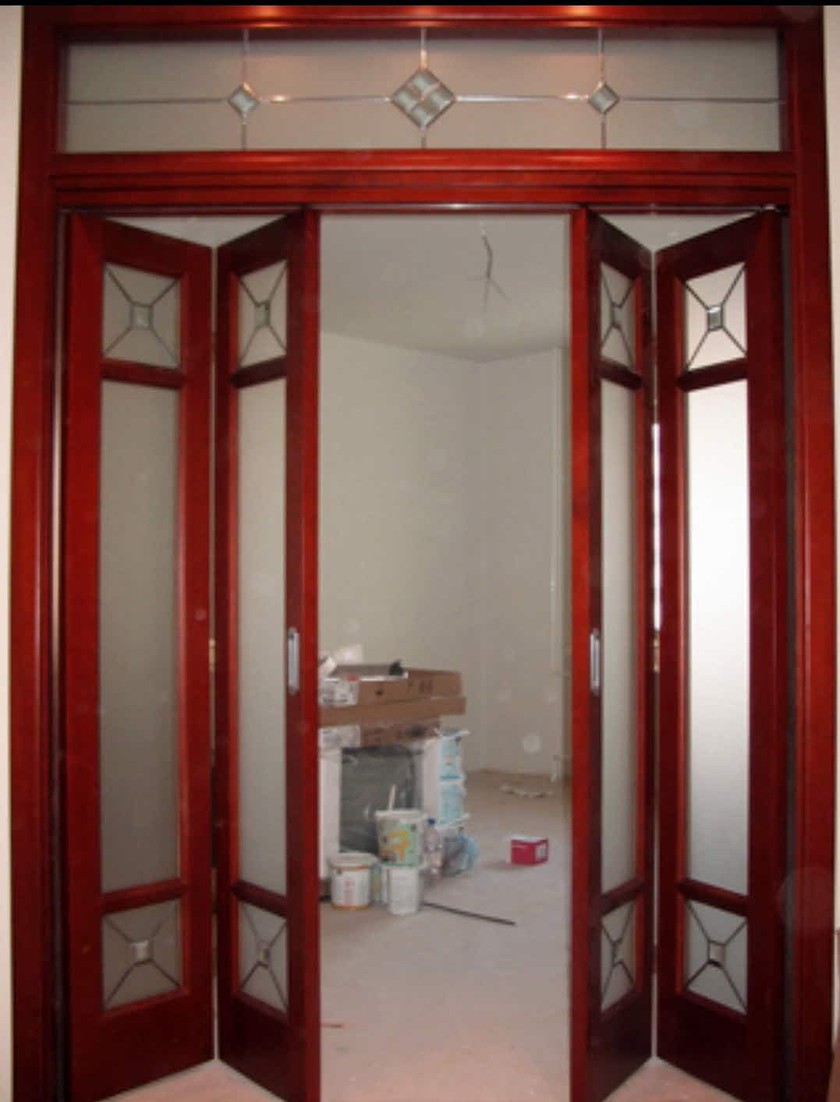 Дверь гармошка с декоративными стеклянными вставками Павлодар