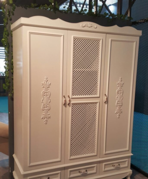 Распашные двери с декоративными накладками Павлодар